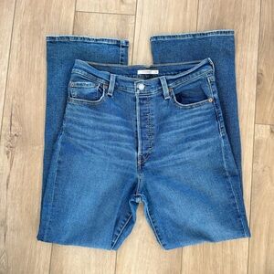 Levi’s Ribcage Bootcut Jeans – High Rise Button Fly | Size 32